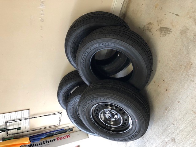 Tire 4