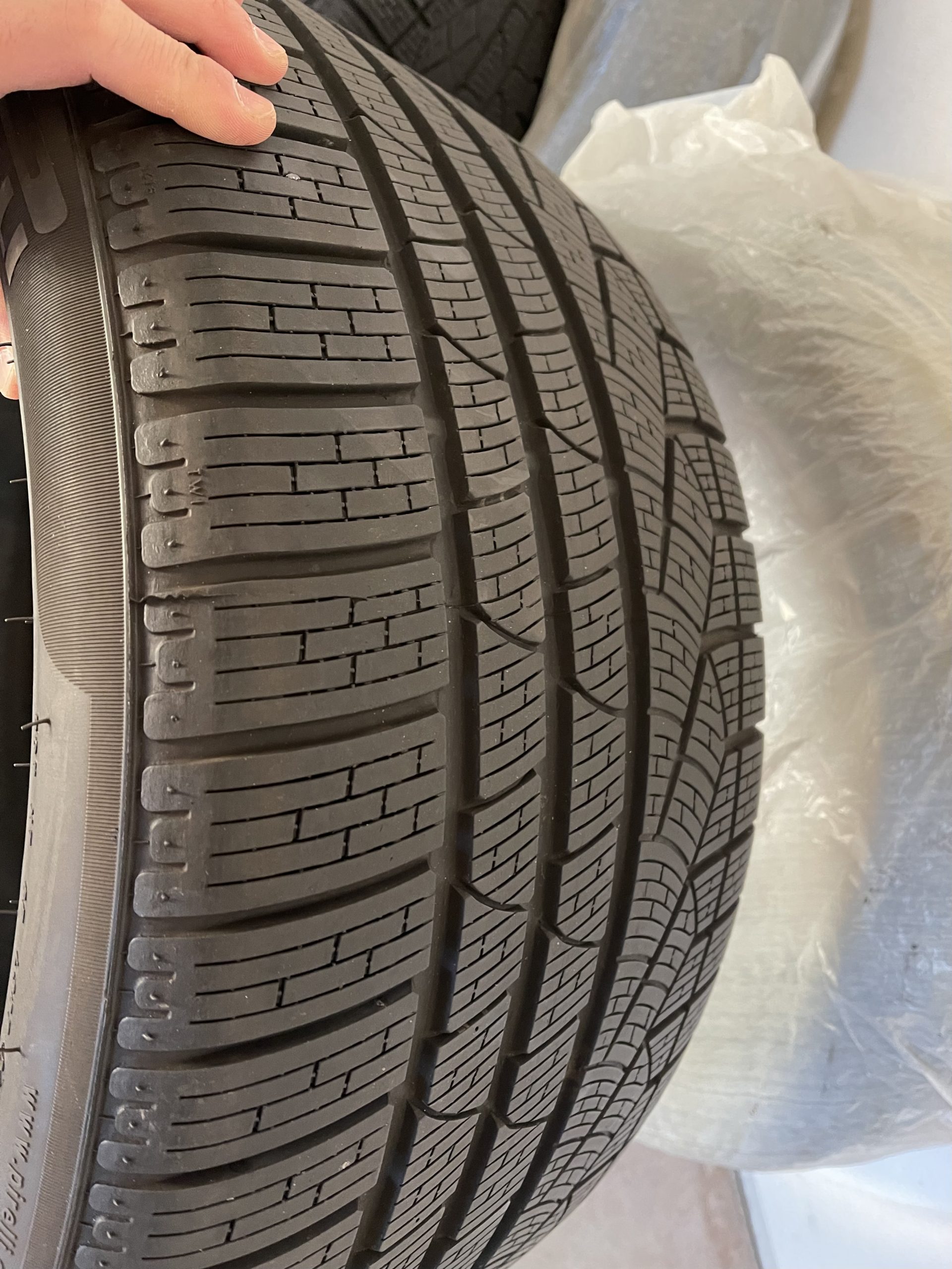 24A58E07-435C-4D07-8A5A-274E1341C960