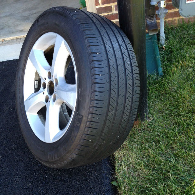 BMW Tire Rim 2