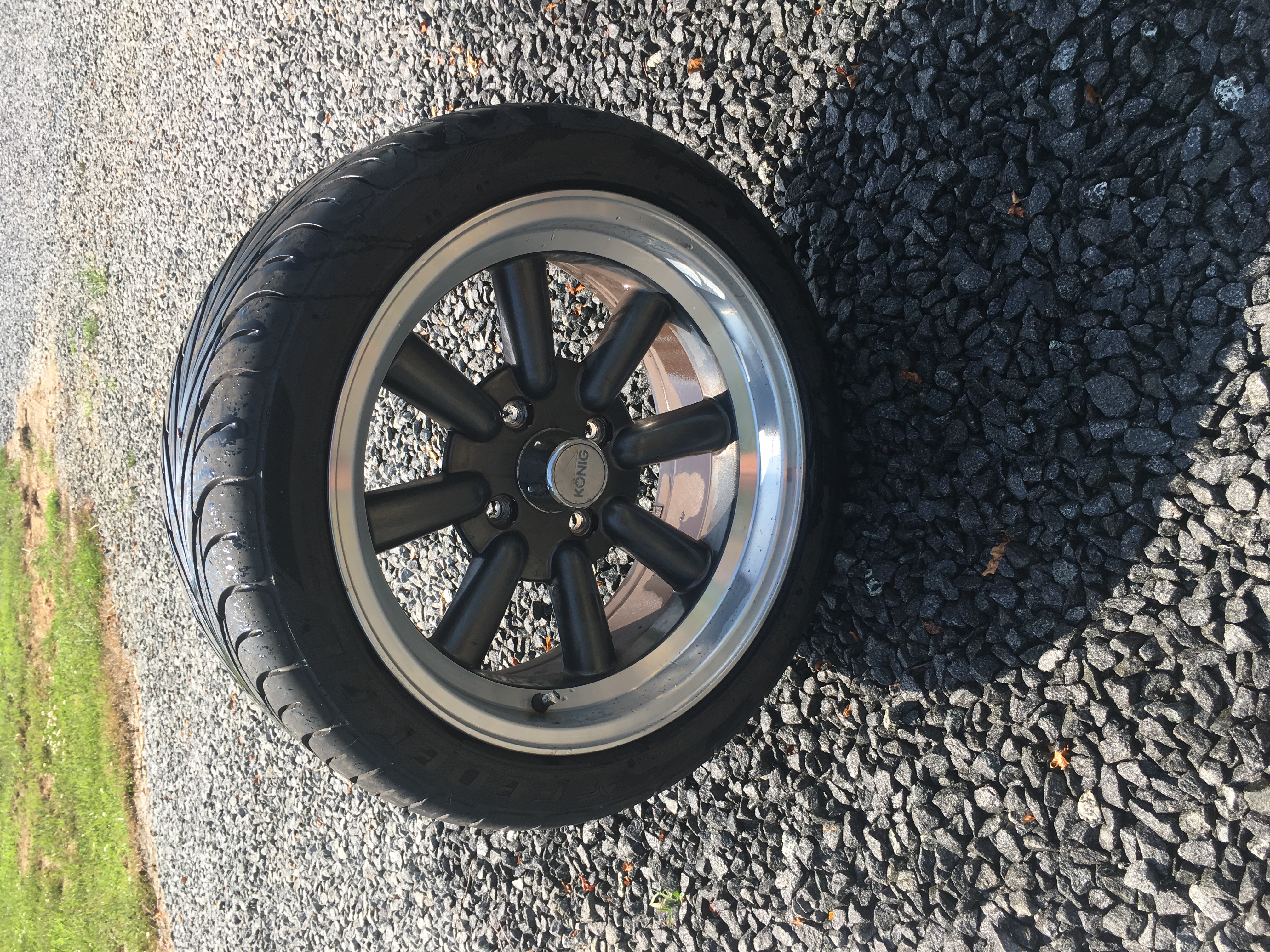 5E05B7D1-C05F-4626-9411-3A5BE9D470EE