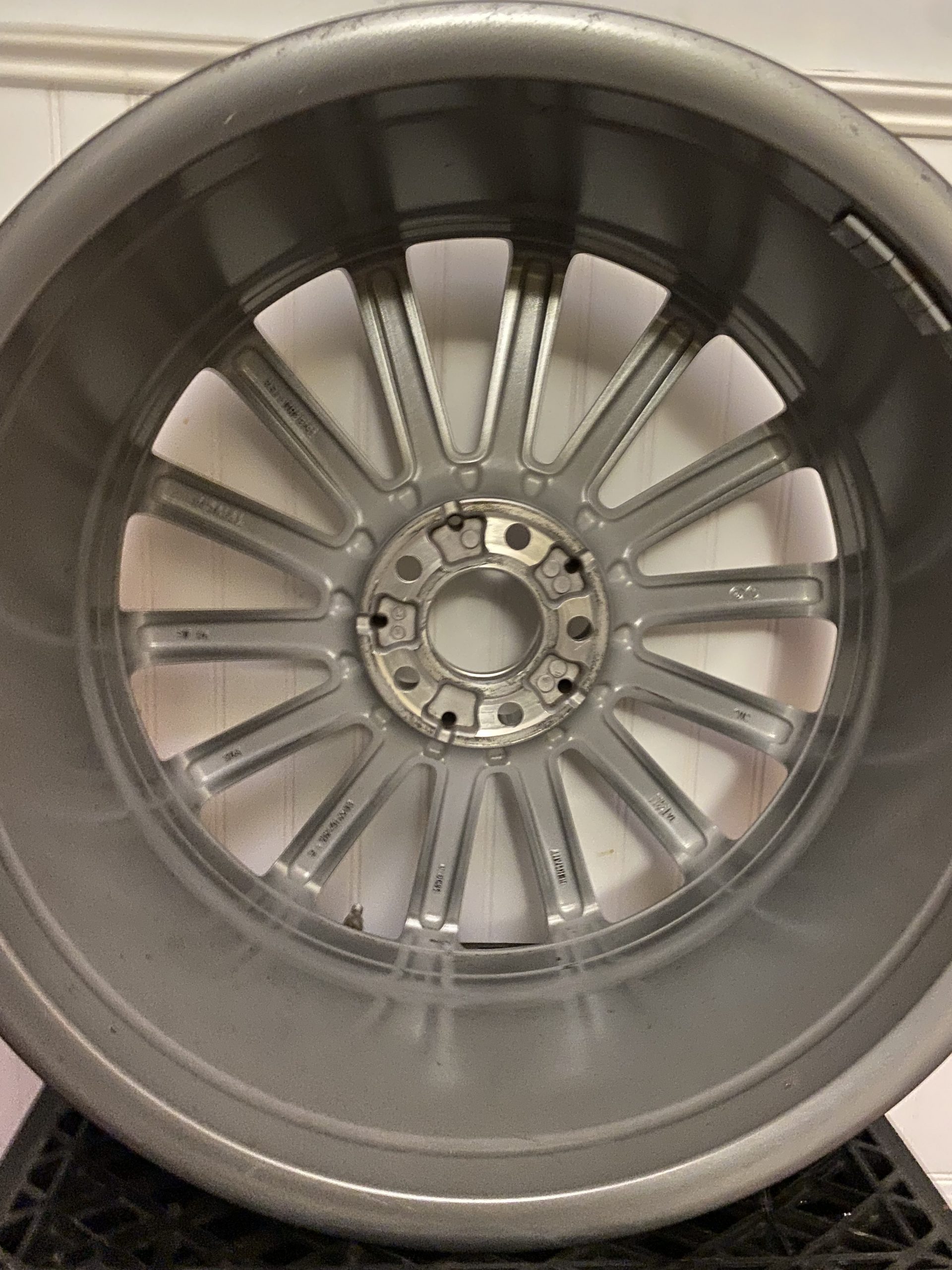 3DFD631D-2A81-4516-909B-FAF3DE74A95C