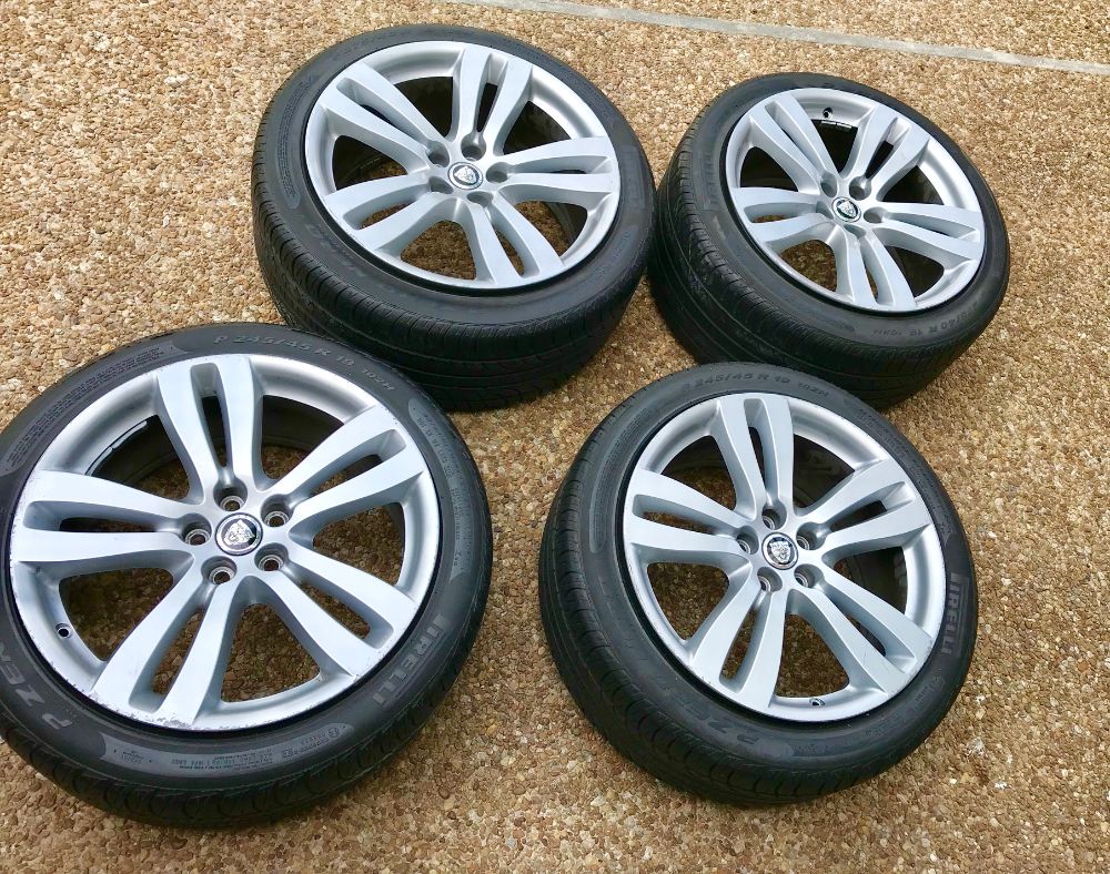 jag tires main