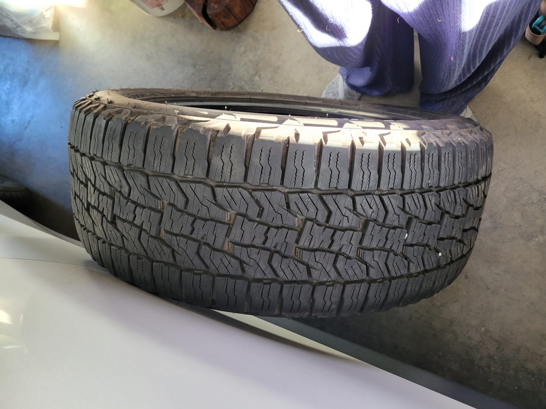 tire 3