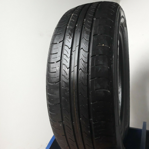 Screenshot_2020-01-19 Used 215 60R17 Nexen Classe Premiere CP672 96H - 8 5 32 eBay(2)
