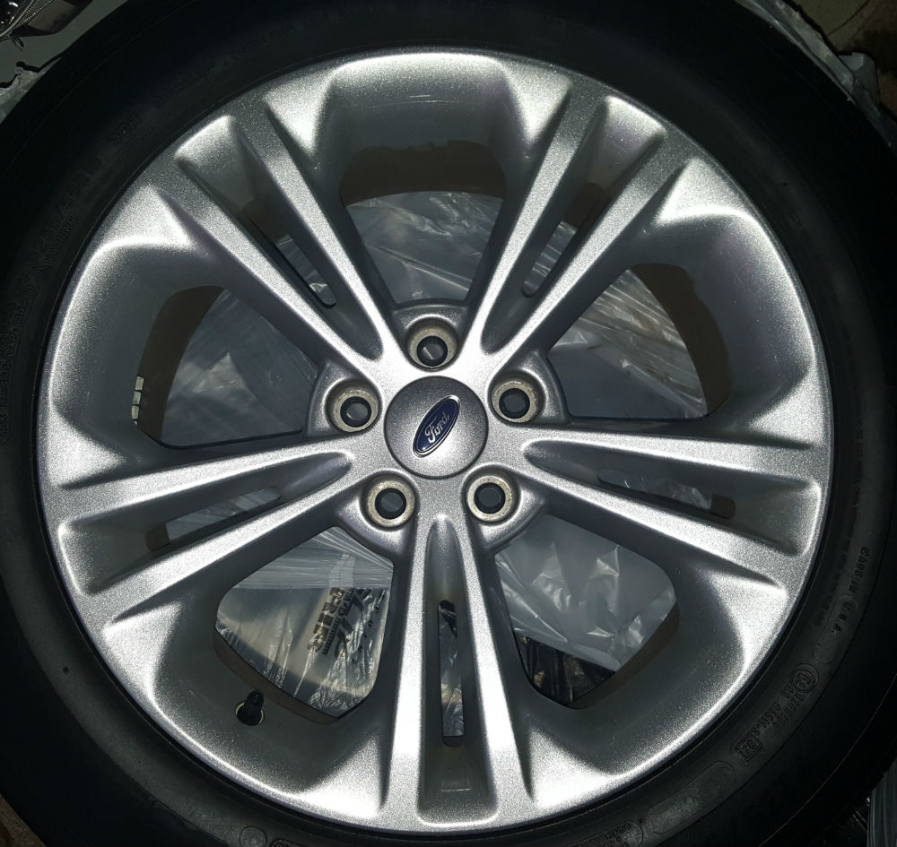 ford wheel