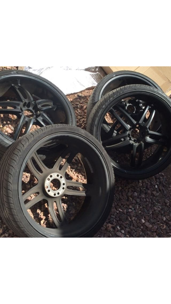 22" Helo HE844 + Tires