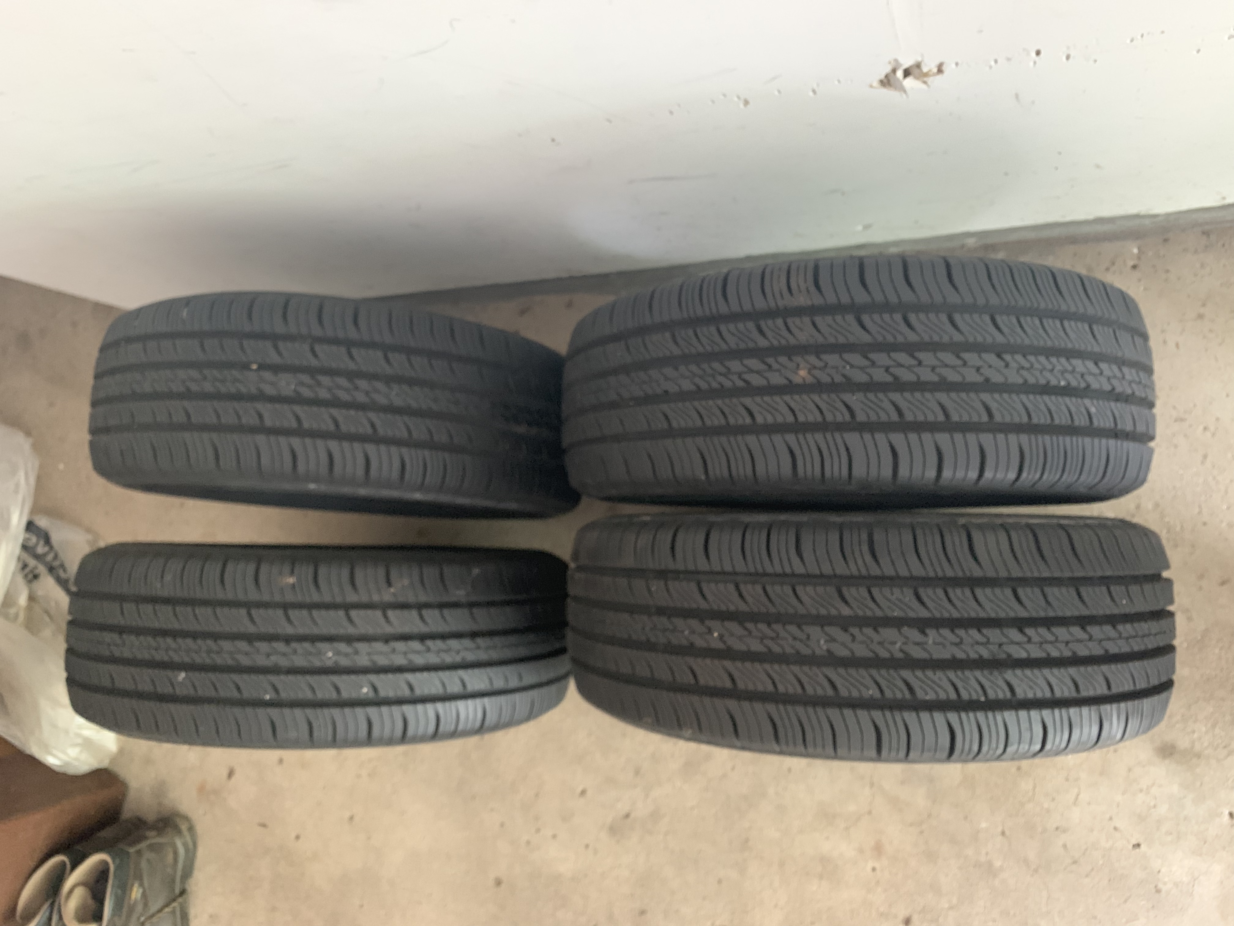 Treads on All 4 Tires