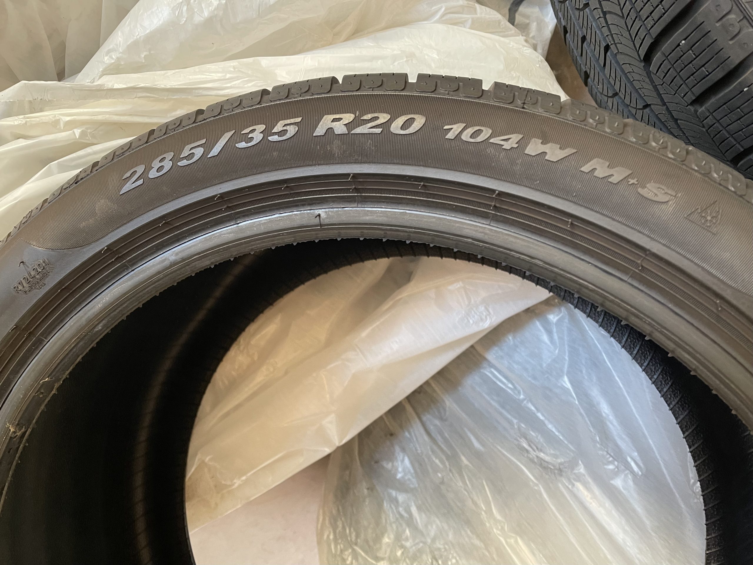 6BDE93A7-E6FC-4140-8299-4B7A7DC0EAA6