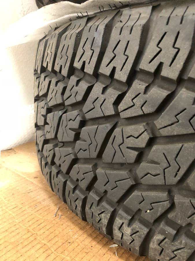 Tire 2