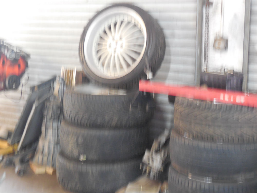 22 White Tires & Rims