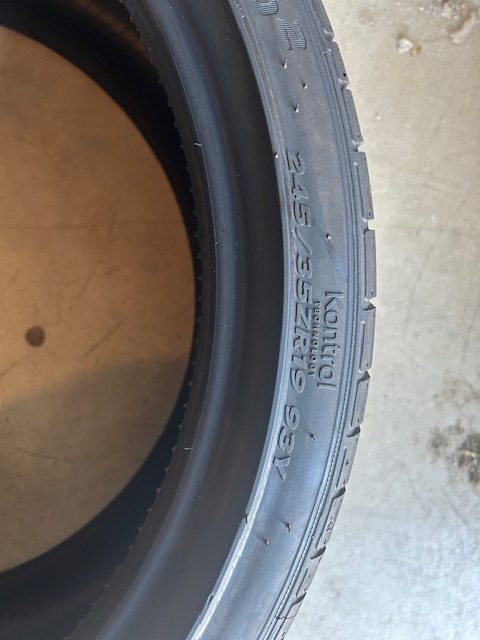 Hankook Tire Description