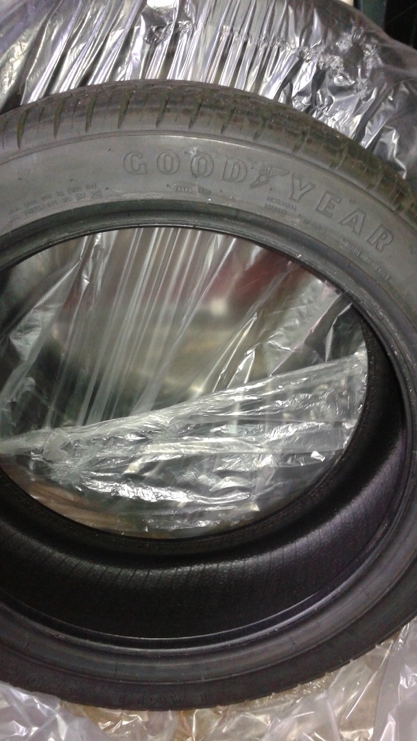 Tire 1