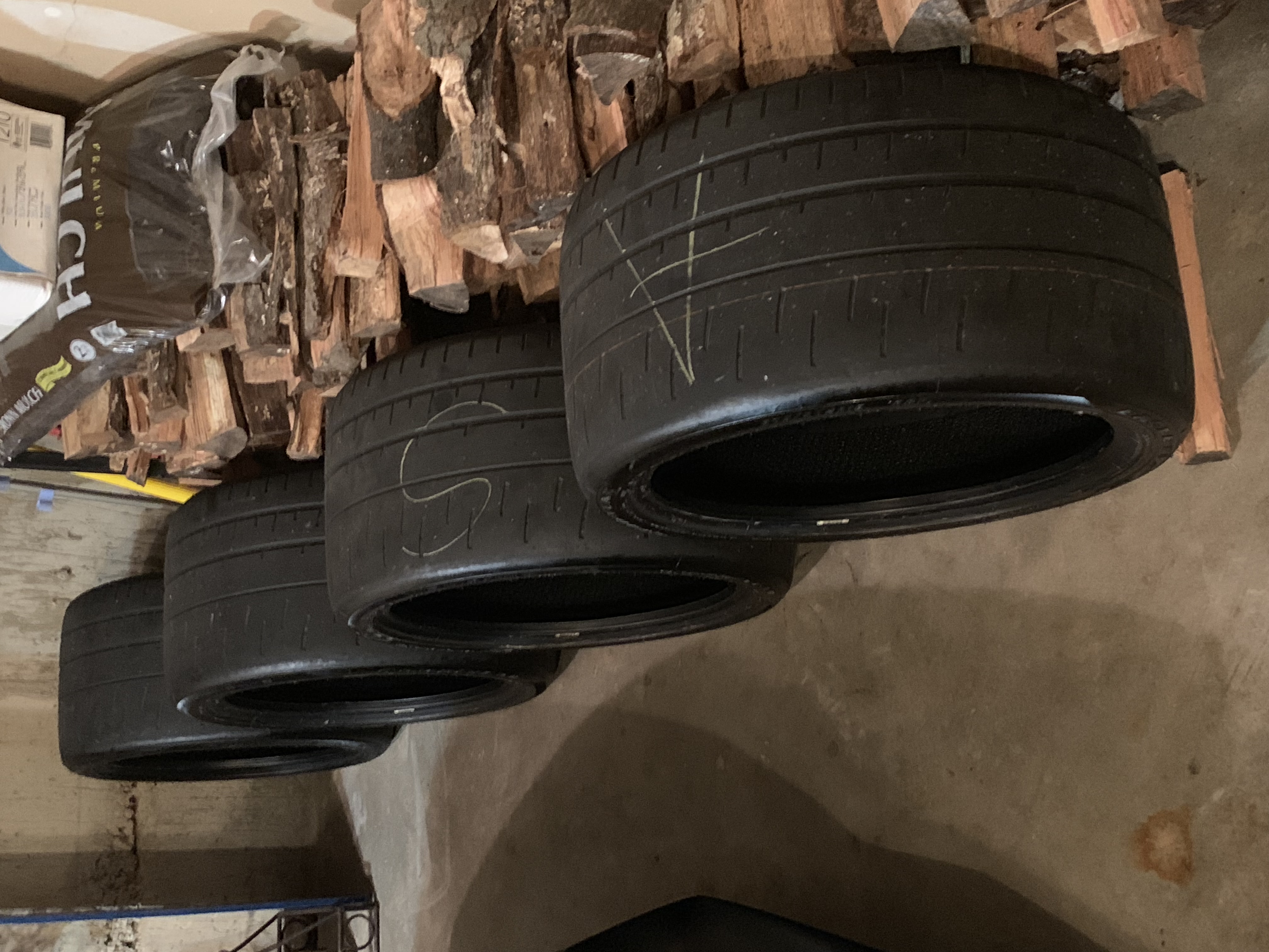 Goodyear Eagle F1 SuperCar