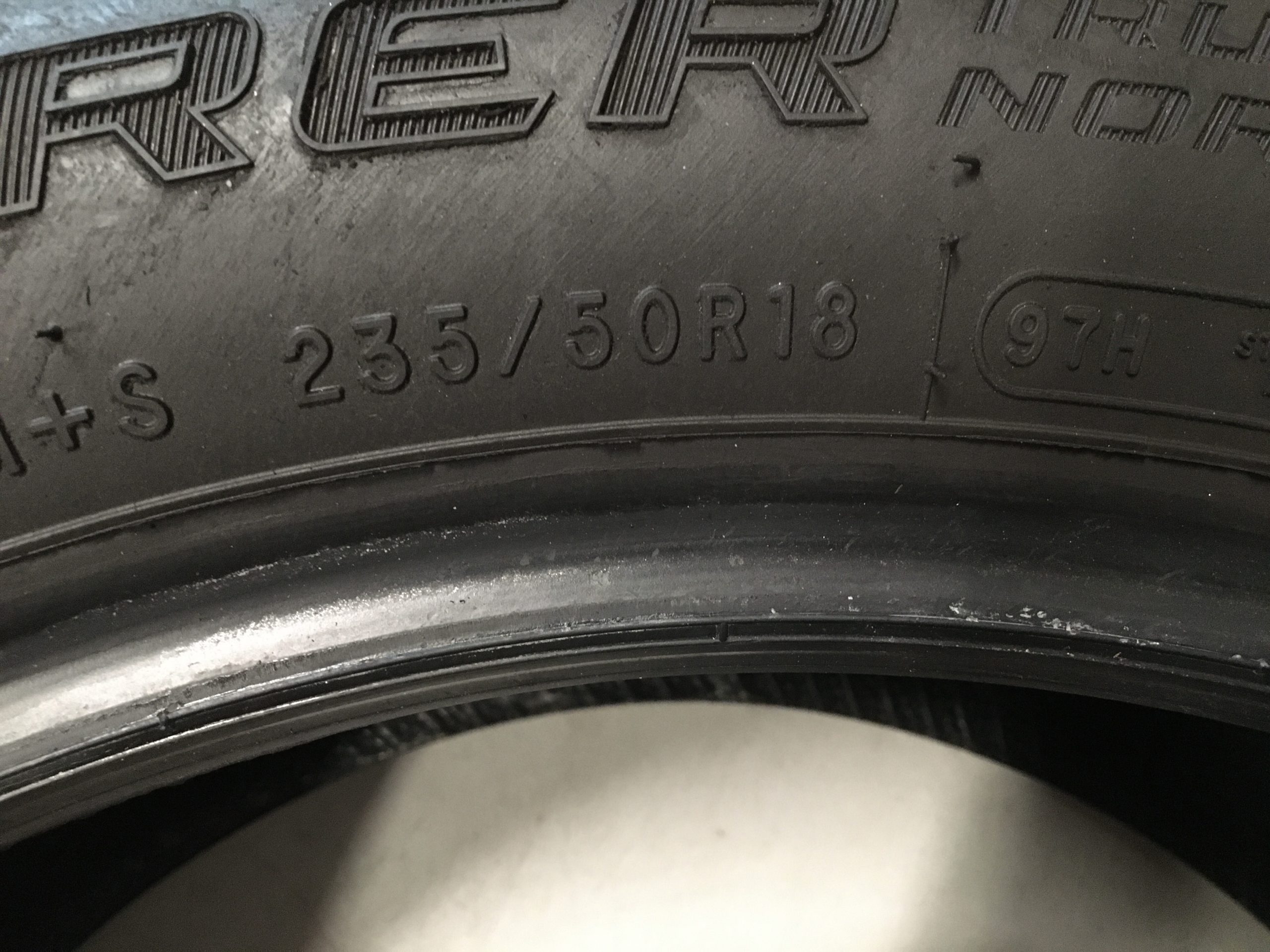 8712E11D-03B3-4D82-9AE9-CCE170FD3D51