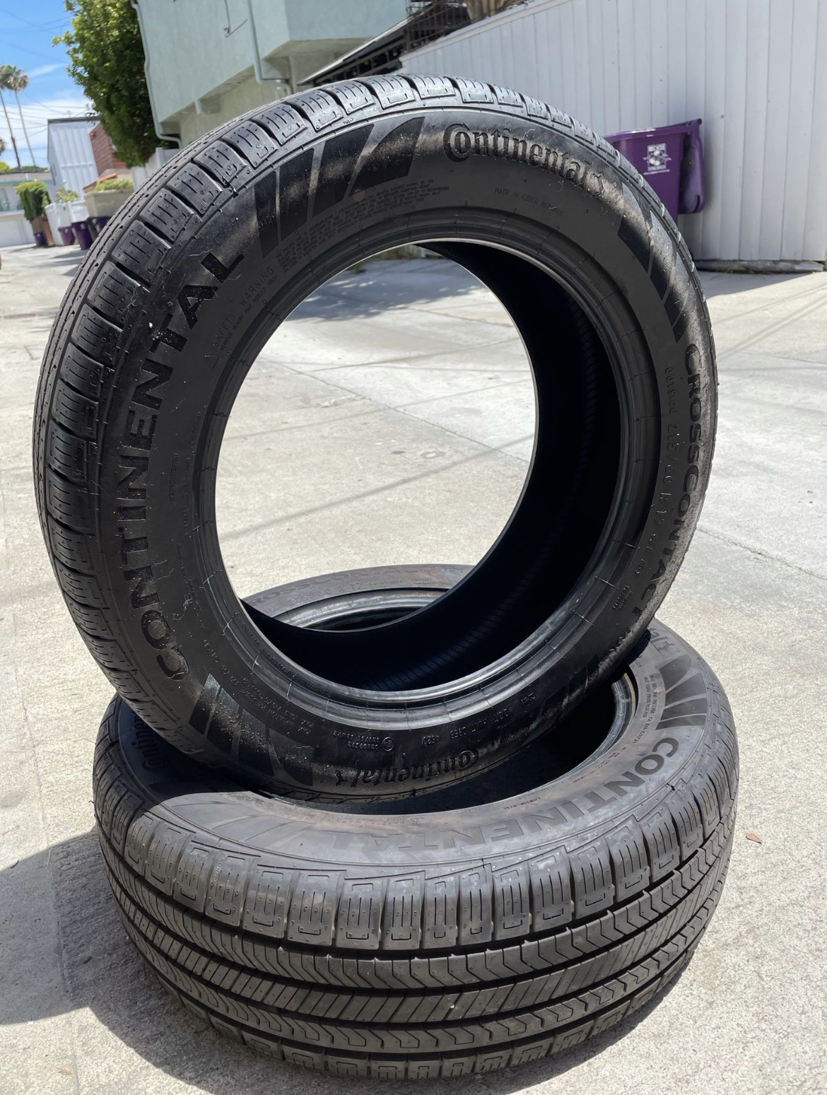 D09AA548-ED2C-40F8-8A01-90900FAE14A2