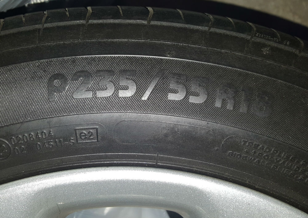 ford tire size