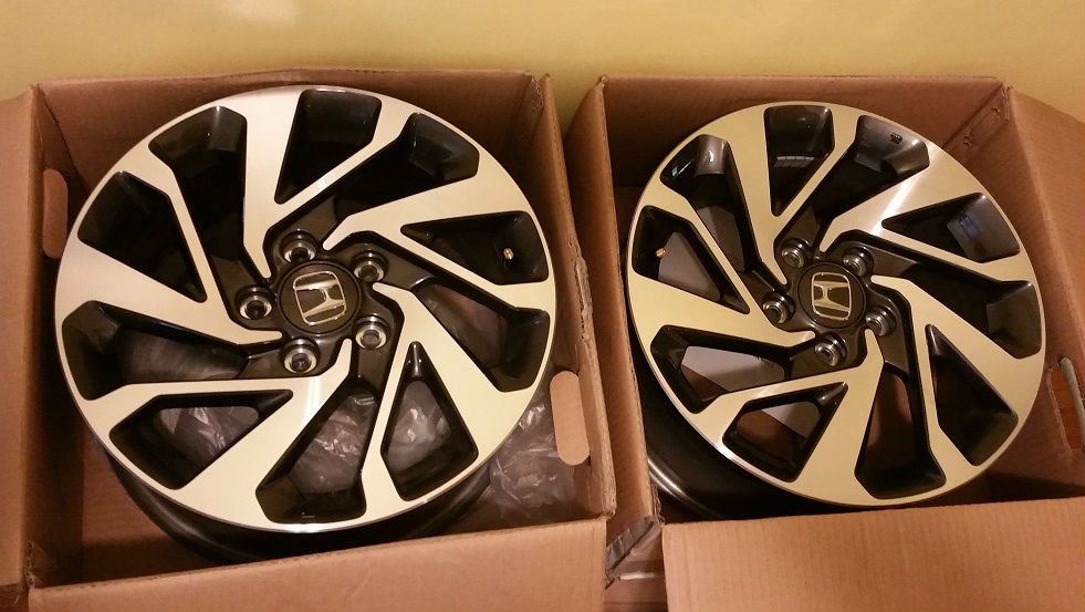 rims_in_box