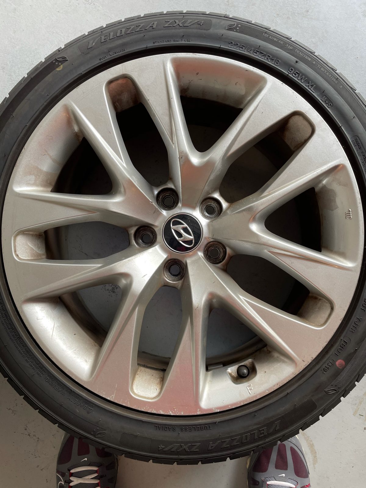 tire 1