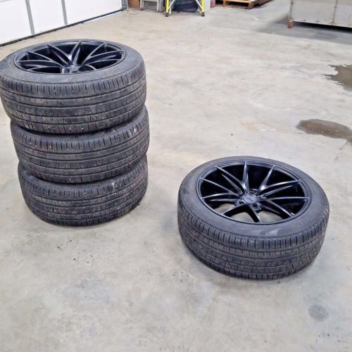 RANGE Rover tires