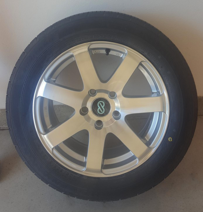 Tire wheel