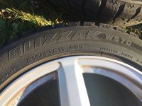 Blizzak tire number detail